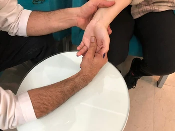 کاردرمانی دست