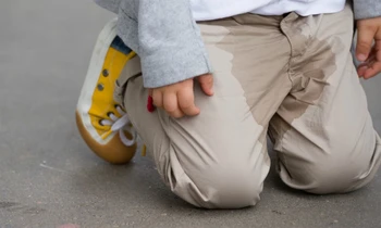 علت و راه درمان بی اختیاری ادرار در کودکان چیست؟