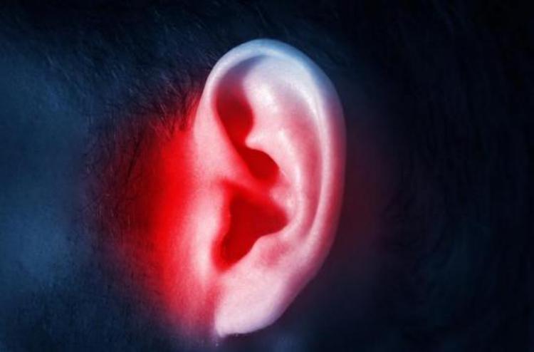اتیت مدیا یا عفونت گوش چیست؟